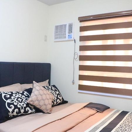 Anicia Guesthouse Rooms Paranaque City ภายนอก รูปภาพ